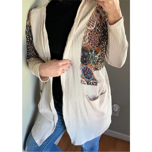 UMGEE waffle knit long cardigan size medium - Picture 4 of 13